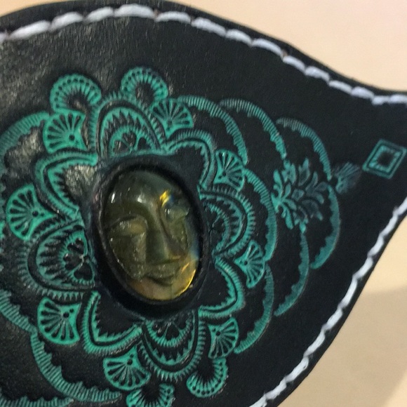 Tooled Leather Cuff Bracelet Carved Labradorite Face Inlay Boho Mandala Style - Picture 8 of 12